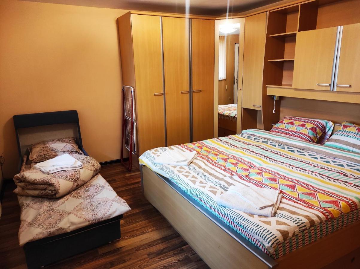 Pavlovi Apartments サモコフ エクステリア 写真